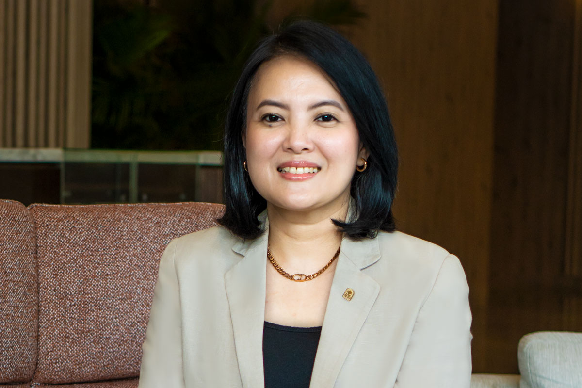 Herdiani Munzir – Complex Director, Sales & Marketing at Pan Pacific ...